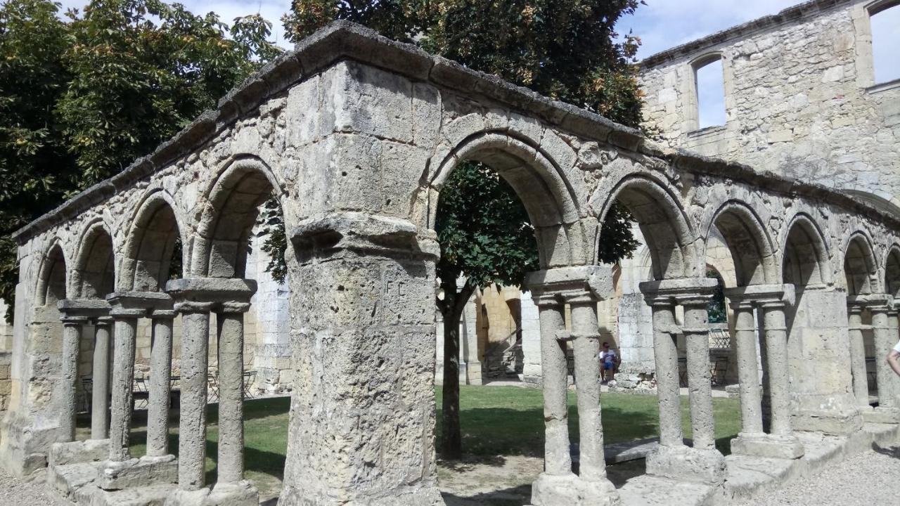 Logis De Villemaurine Saint-Emilion Exterior photo